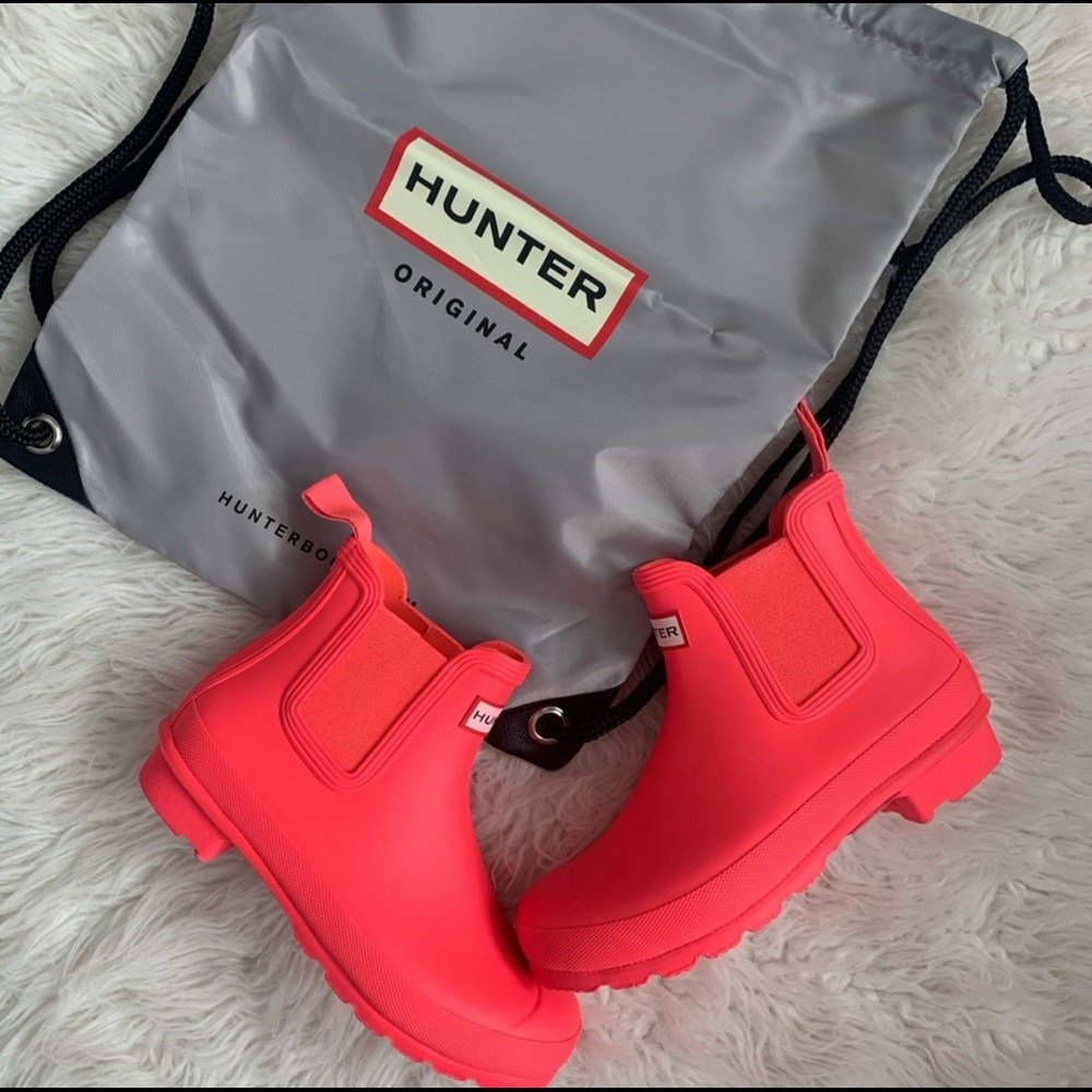 NEW Hunter Hot Pink Rainboots ☔️